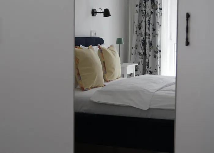 Urban Nest - Luxe Hideaway In Belvedere Bucareste