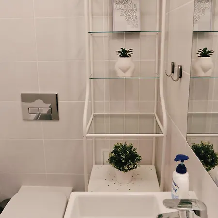 Urban Nest - Luxe Hideaway In Belvedere * Bucharest