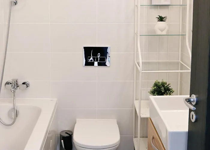 Daire Urban Nest - Luxe Hideaway In Belvedere *